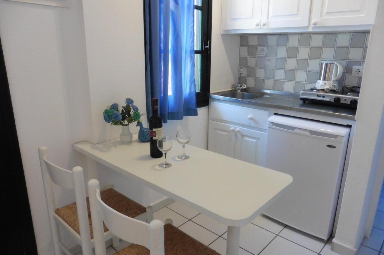 Julies Apartments Kokkini Hani المظهر الخارجي الصورة