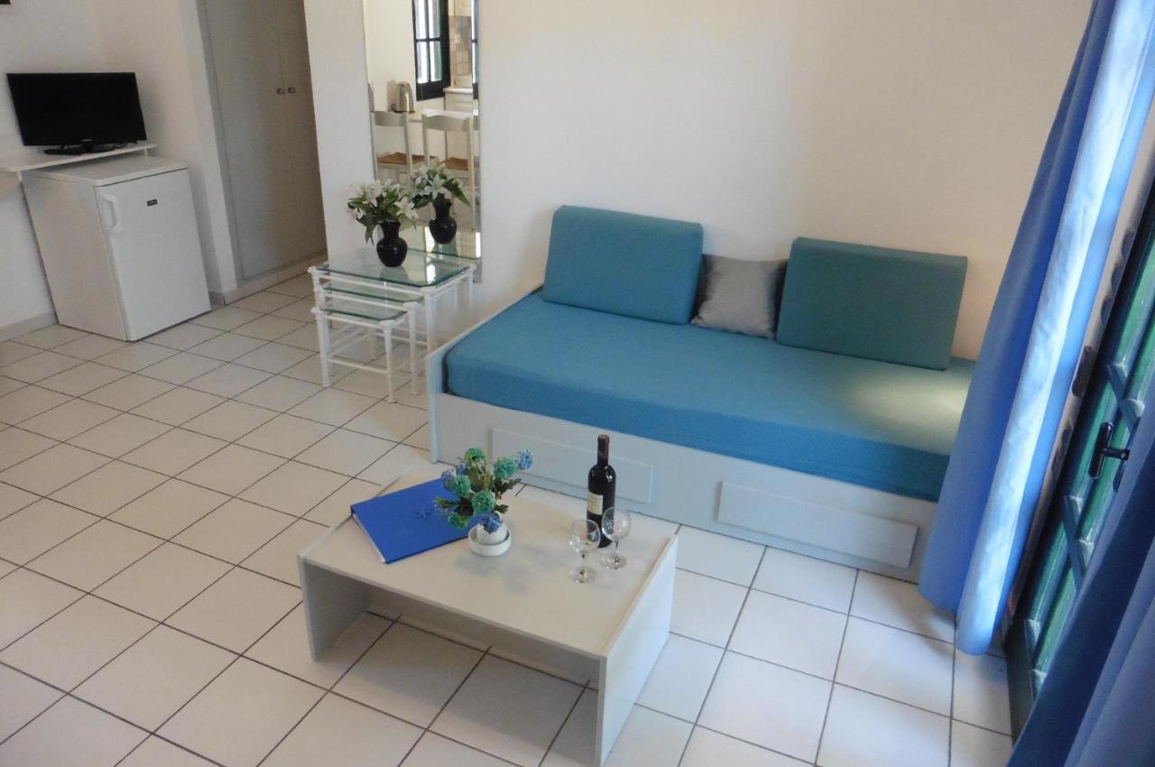 Julies Apartments Kokkini Hani المظهر الخارجي الصورة